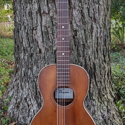 1920’s No Name&nbsp;Parlor